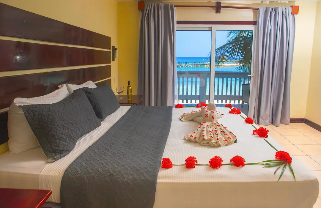 Fantasy Island Beach Resort And Marina-1